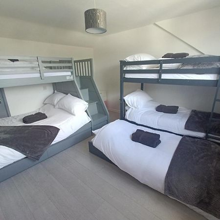Wetleyrocks Alton Towers & Foxtail Barns & Oak Barns & Peak Districtヴィラ エクステリア 写真
